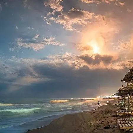Luxury tent Spot Vama Veche
